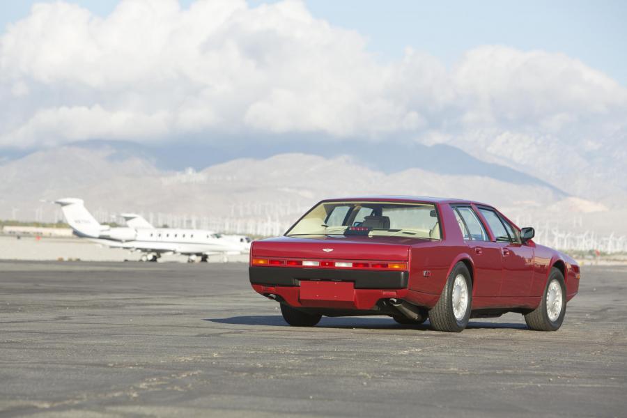 Aston Martin Lagonda Series 4 1987 года  (NA) (фото 4 из 8)